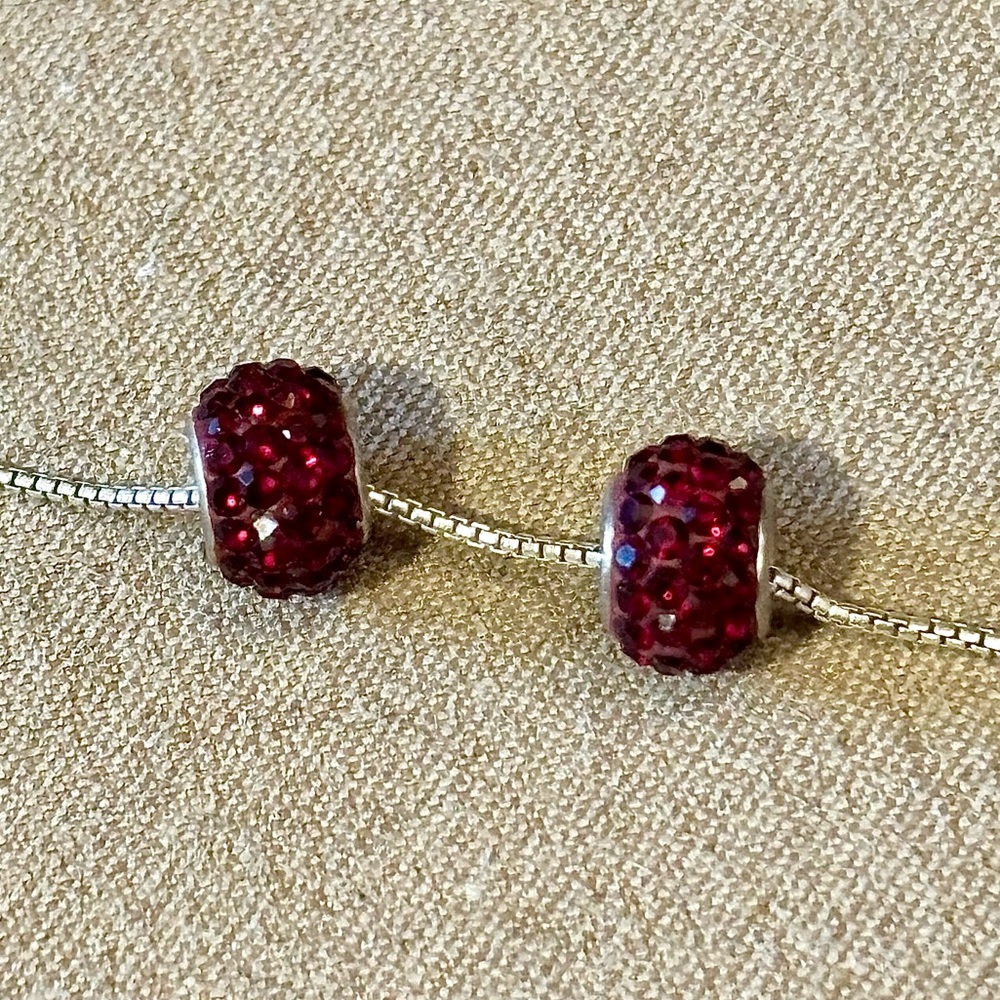 Two mini-beads covered with dark red crystals Fit MINI holders ONLY